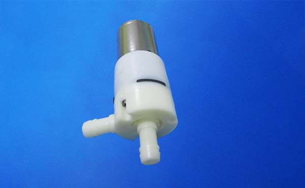 電動微型清水泵PYSP370B側(cè)面 電動微型清水泵PYSP370B側(cè)面